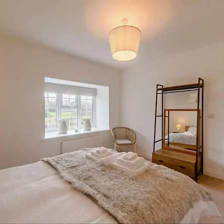 Luxury Riverside Escape In North Devon! Stunning Views Weare Giffard Exterior photo