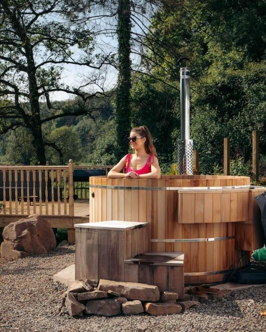 Holiday home Luxury Riverside Escape In North Devon! Stunning Views *